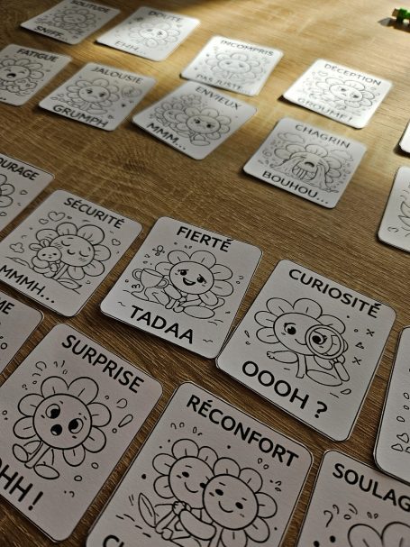 Cartes inédites jeu à créer