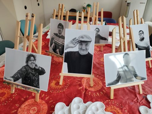 Séquence 2 : Je suis UN dans un TOUT (portraits physiques et symboliques)